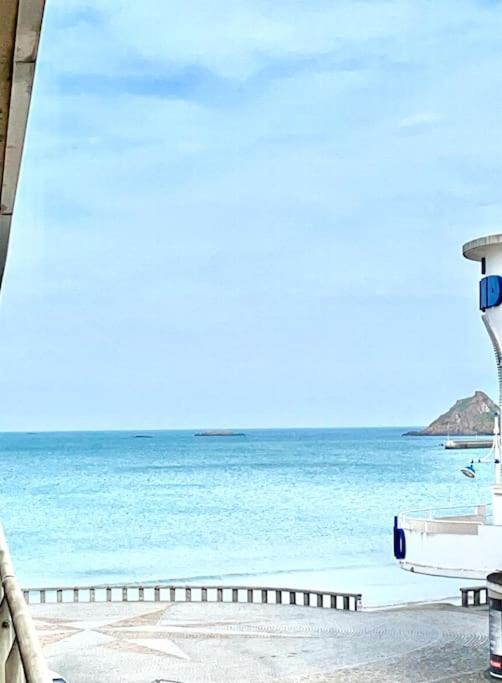 Les Bains Studio Vue Mer Pleneuf-Val-Andre Exteriör bild